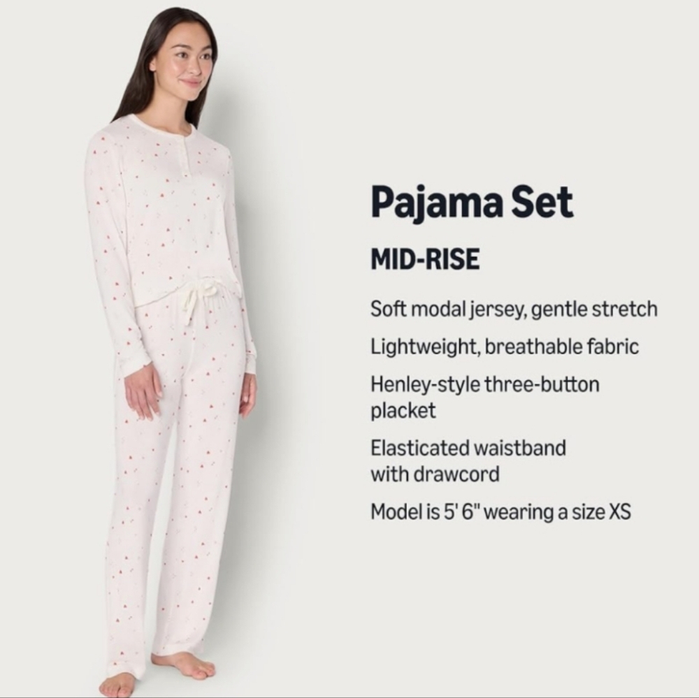 Amazon Essentials x Sofia Grainge Long Sleeve Pajama Set Heart Print Size Medium - Picture 2 of 9
